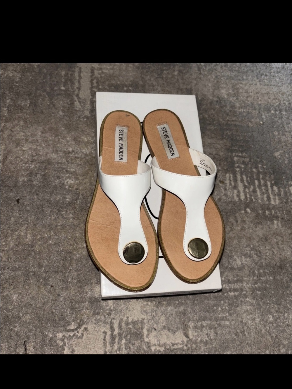 Steve Madden Womens Sandals Size 7.5 white Straps Gold Embellishment